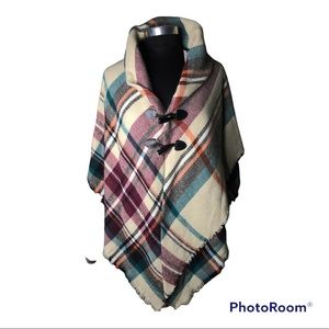 NWT hooded poncho sweater plaid cream/ burgundy/ green one size 2 button